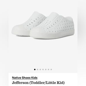 All white Native shoes kids J2
